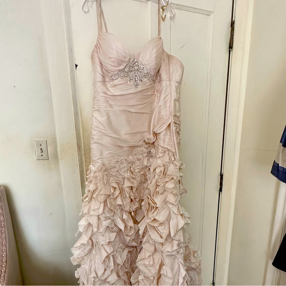 Wedding dress